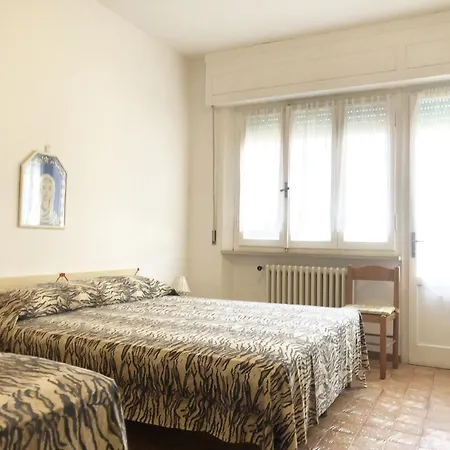 Sara A By Zoom In Earth Appartement *